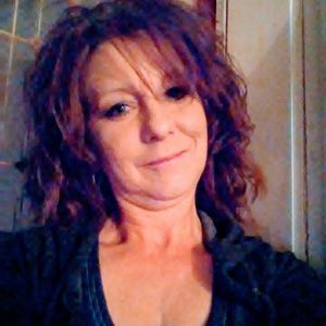 Meet your Posher, Tracey roberts